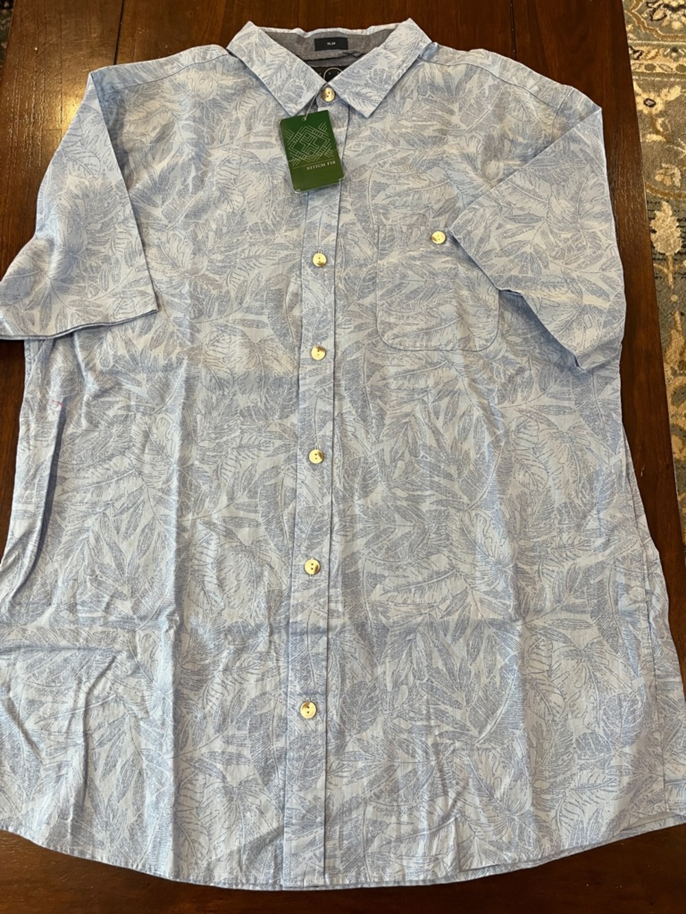 Men's Light Blue Leaf-Print Short Sleeve Button-Down Shirt